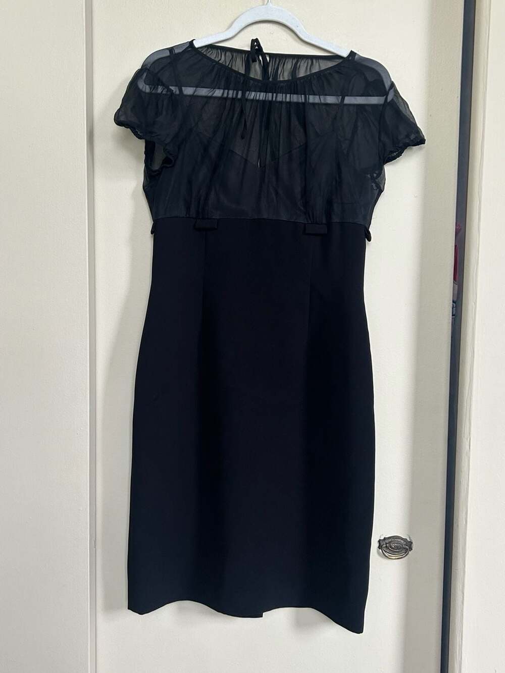 Tahari Arthur S. Levine Black Sheer Illusion Short Sleeve Silk Blend Dress, 6